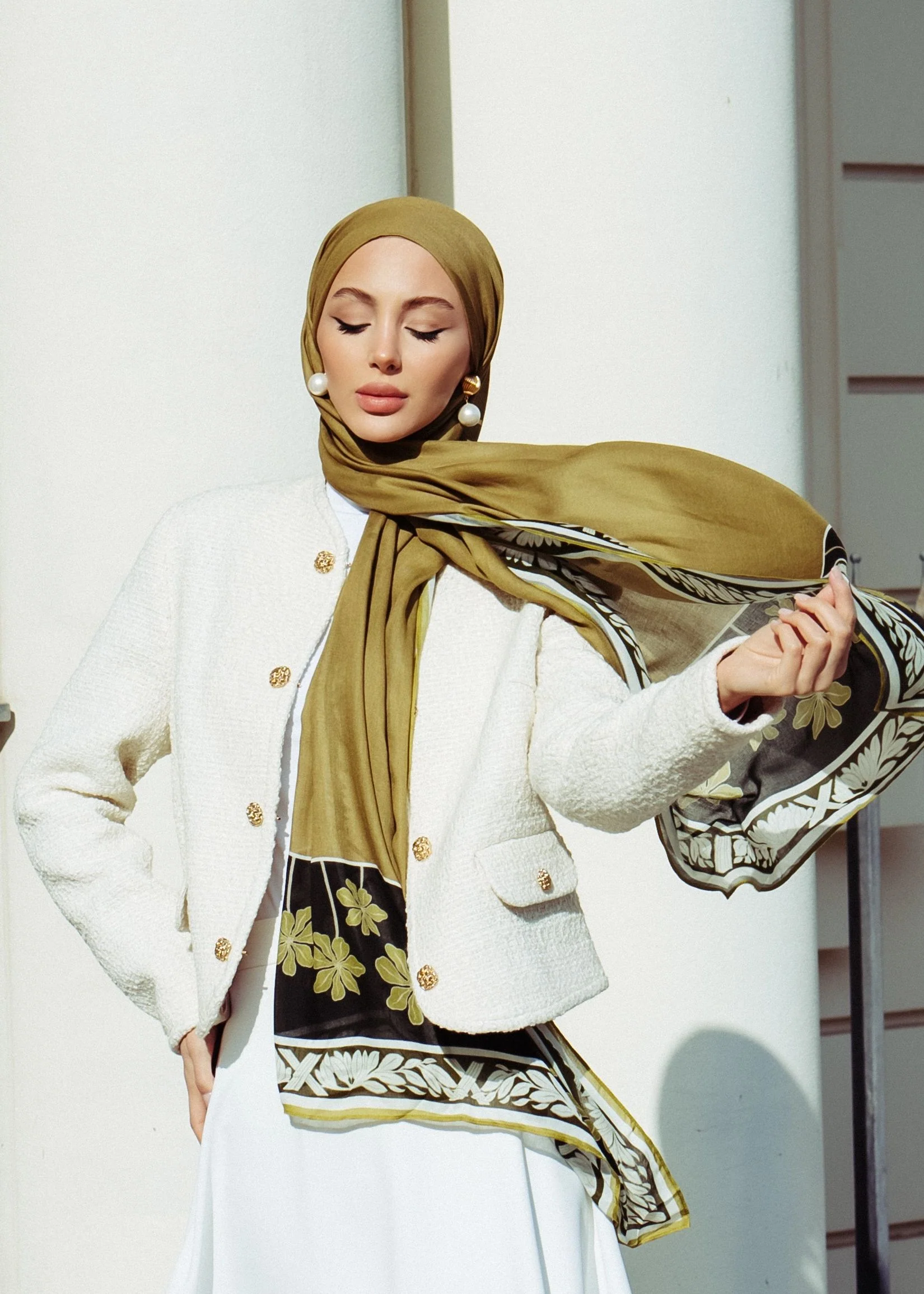 Autumn Blossom Modal - Image 5