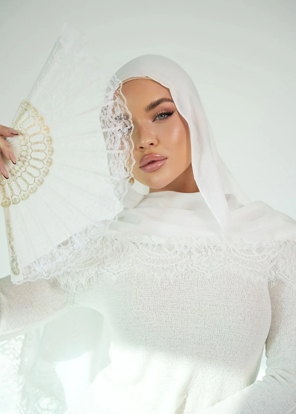 Bulut Lace Modal - Image 3