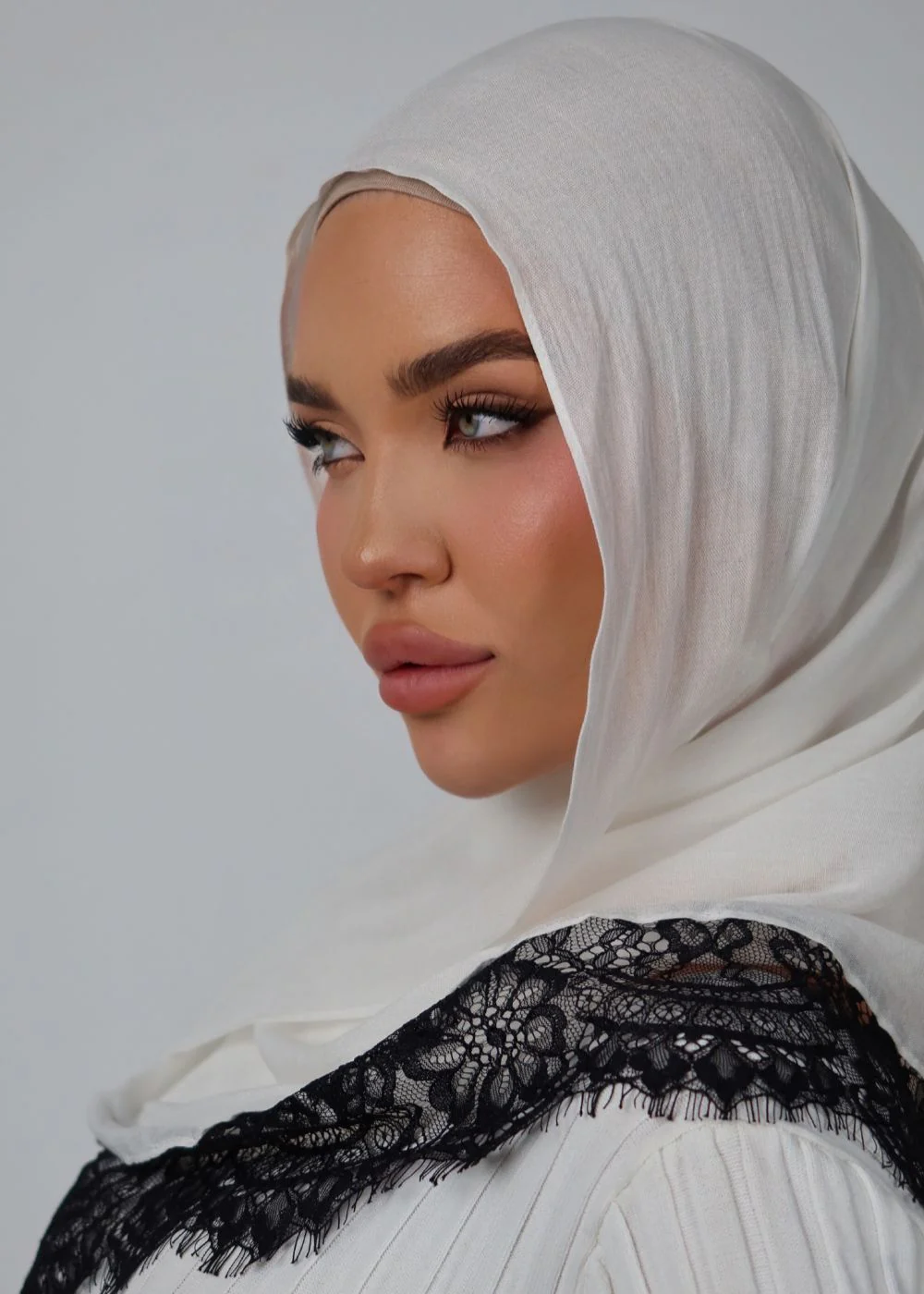 Moonlight Lace Modal - Image 3