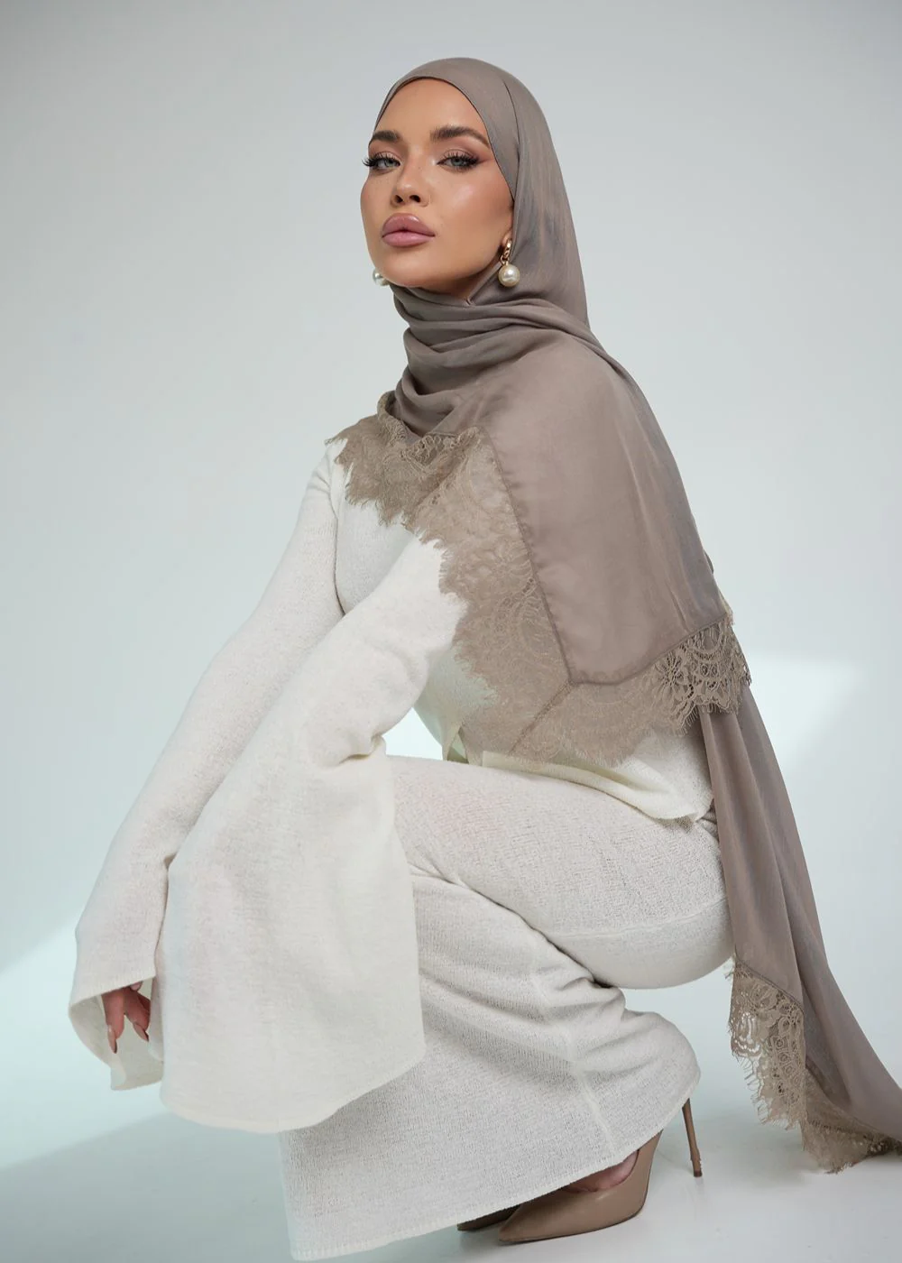 Musk Lace Modal - Image 3
